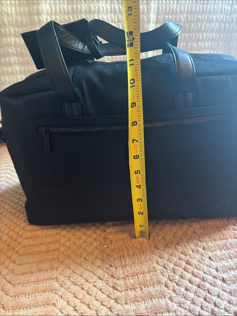 Away bag View 3